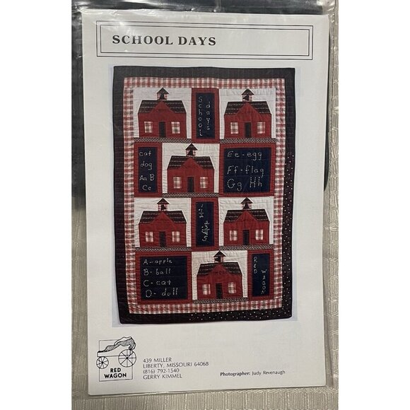 1988 SCHOOL DAYS Quilt Pattern by Red Wagon 1988 Finished Size is 28 x 40 - Picture 1 of 2